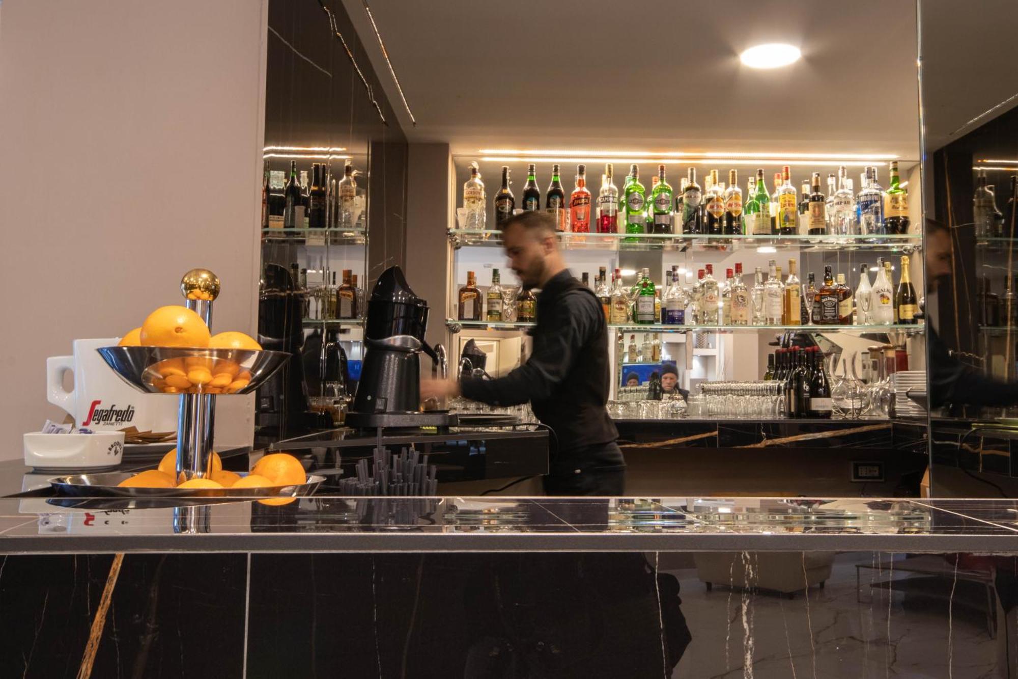Emma Hotel Bologna Fiera Granarolo dell'Emilia Luaran gambar